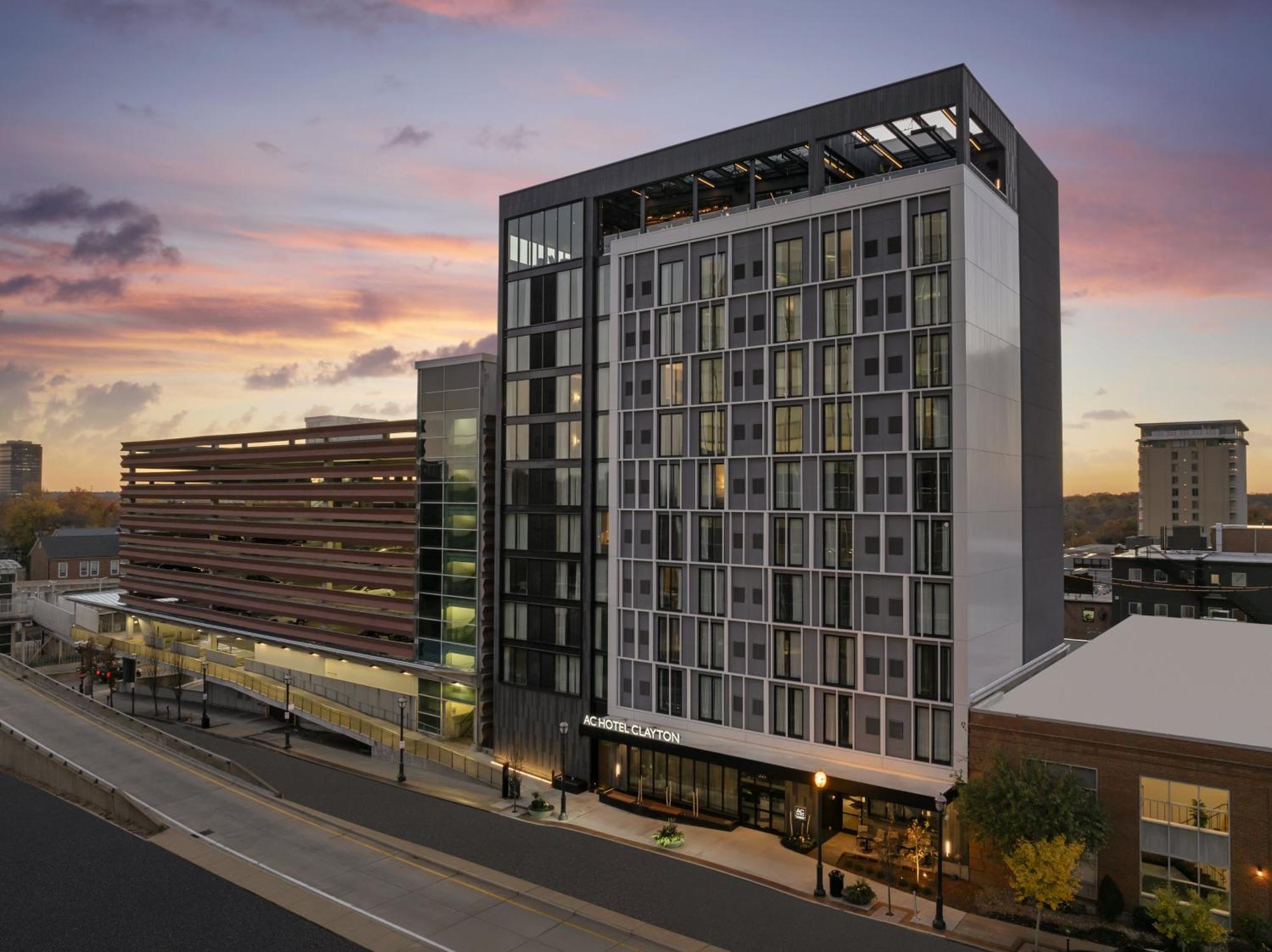 Ac Hotel By Marriott St. Louis Клейтън Екстериор снимка